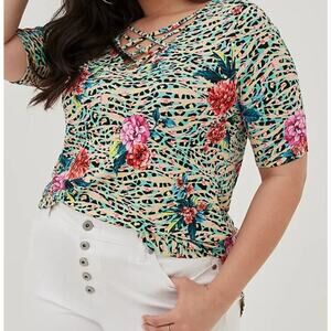 Torrid Favorite Tunic Womens Size 3X Leopard Floral Criss Cross Neck Knit Top